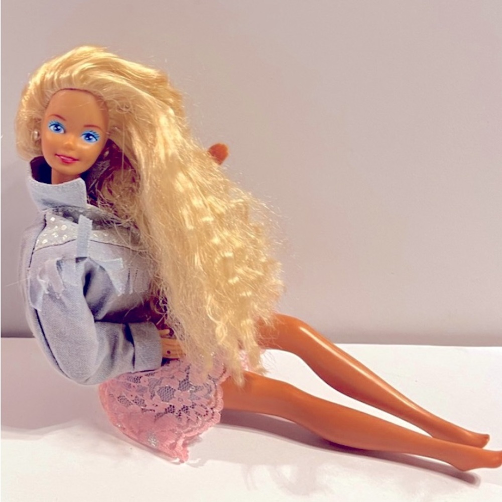 Vintage Feeling Fun Barbie 1980’s